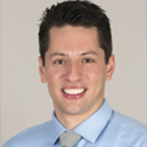 Headshot of Lucas Cusumano, M.D.